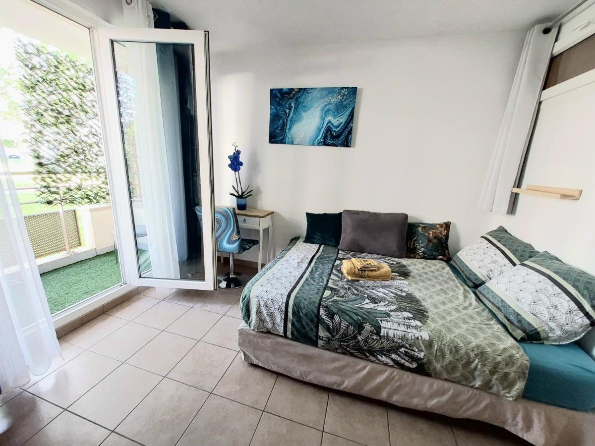 2 Chambres Privees - 6 Personnes A 8 Minutes De Disneyland Монтеврен Экстерьер фото